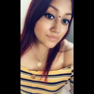 Meet your Posher, Mayra